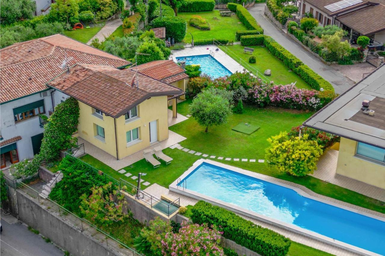 Piscina Panoramica - La Casa Volante Vila Soiano Del Lago Exterior foto